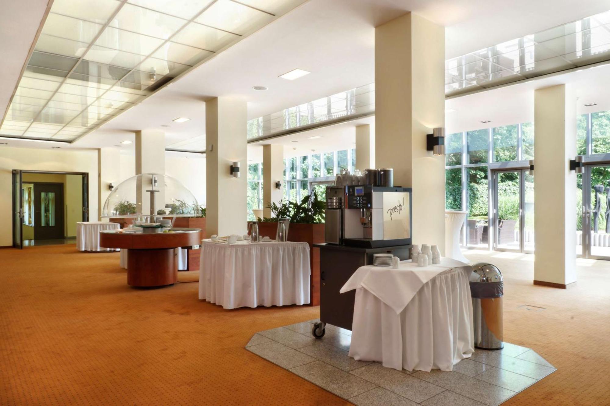 Best Western Macrander Hotel เดรสเดน ภายนอก รูปภาพ